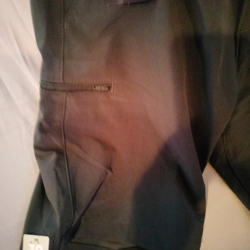 lee performance series size 30 men's tri-flex shorts dark grey 10" inseam nwt - Picture 7 of 7